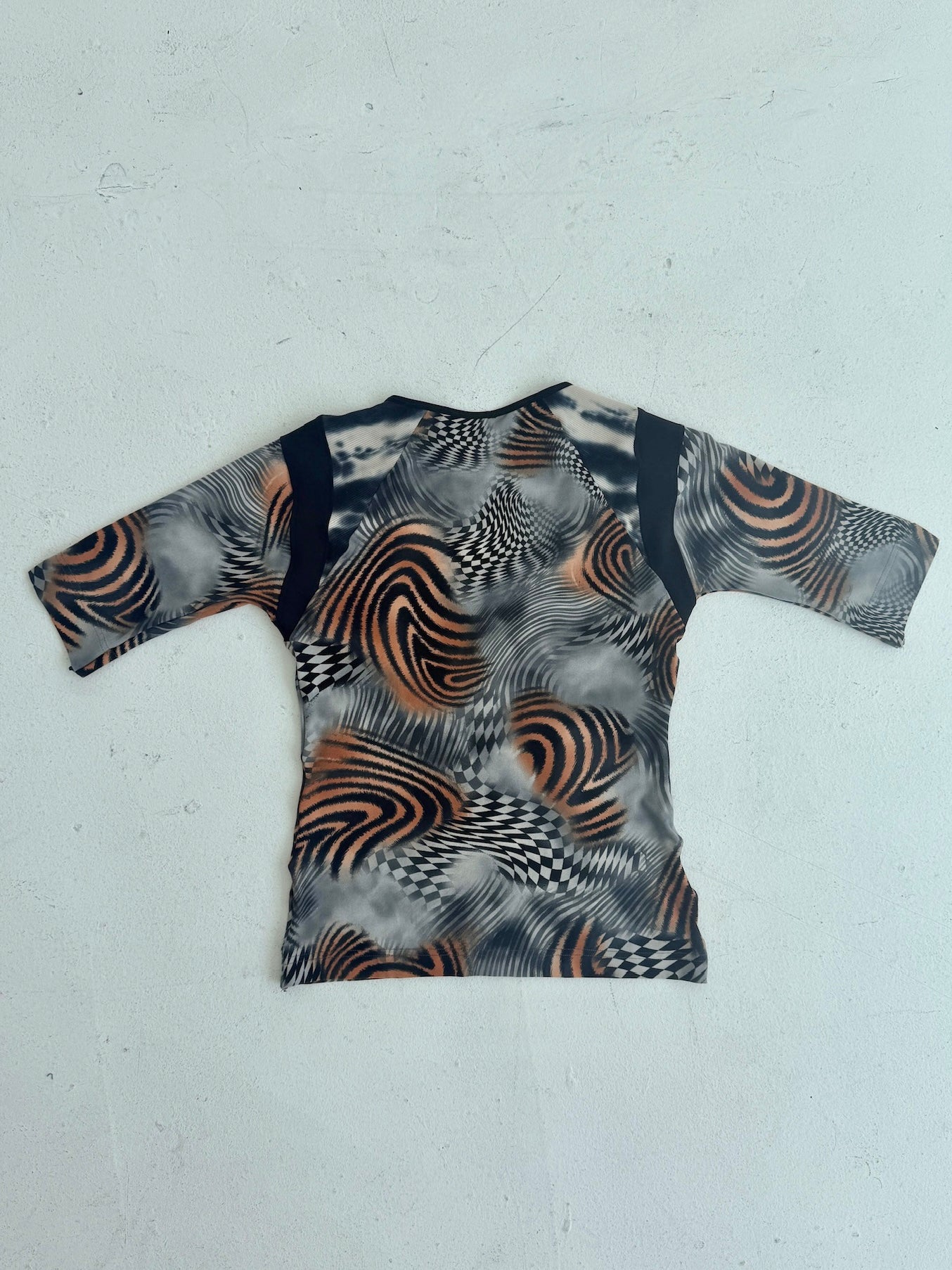 TRIPPY DIPPY TOP