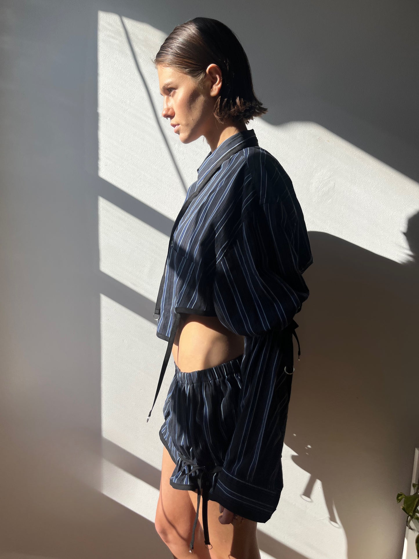 NAVY SUITING SET TOP