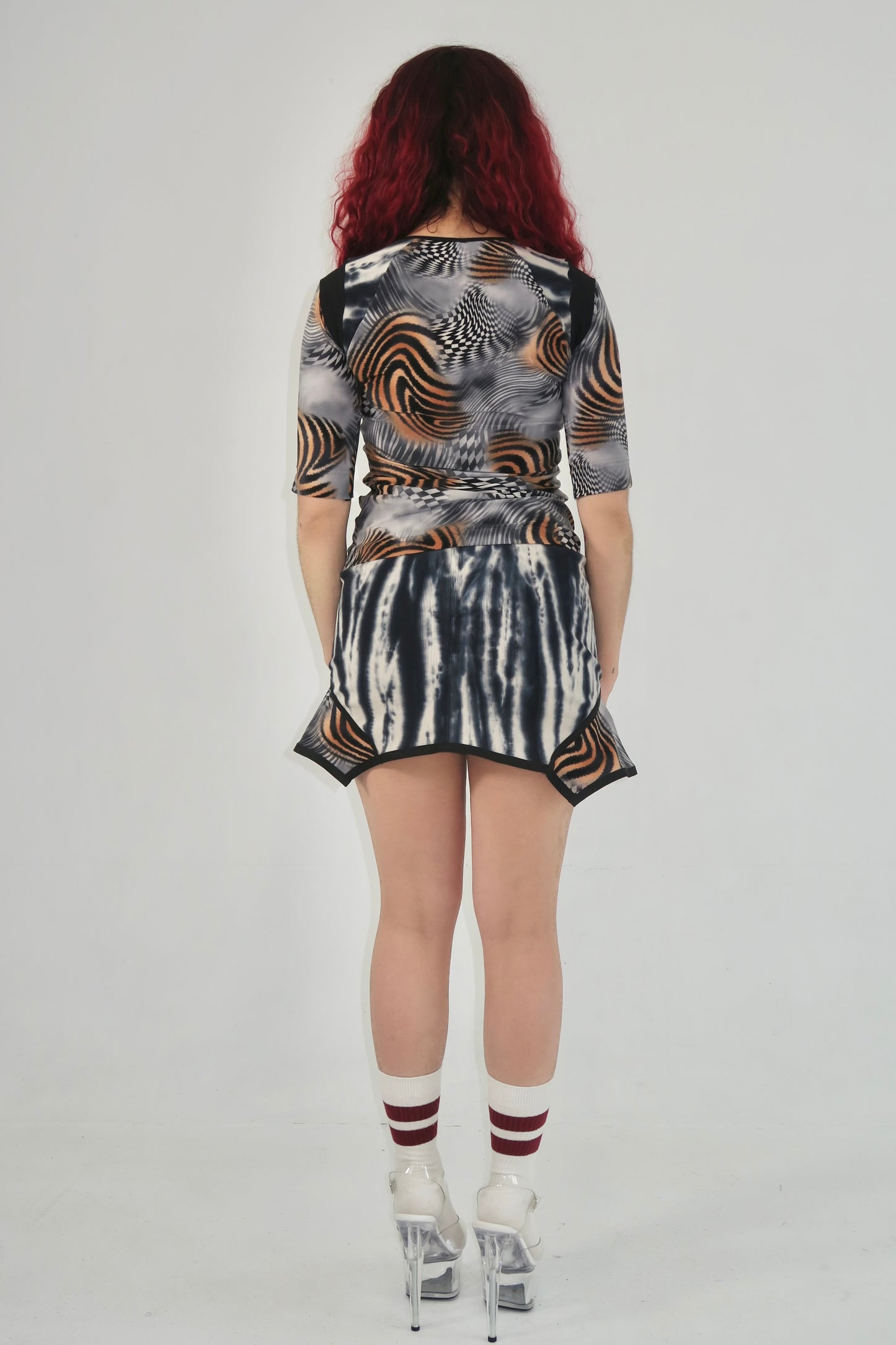 TRIPPY DIPPY SKIRT