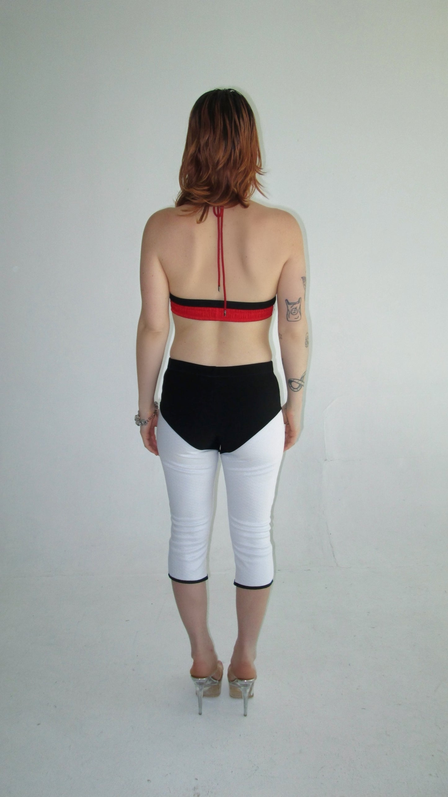 HEXED CAPRI PANT