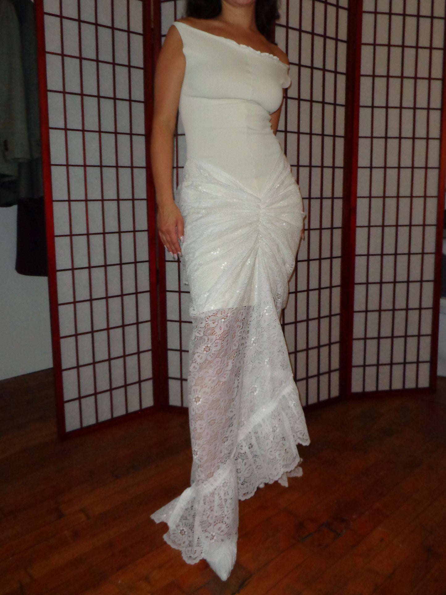 1/1 RUCHED LACE