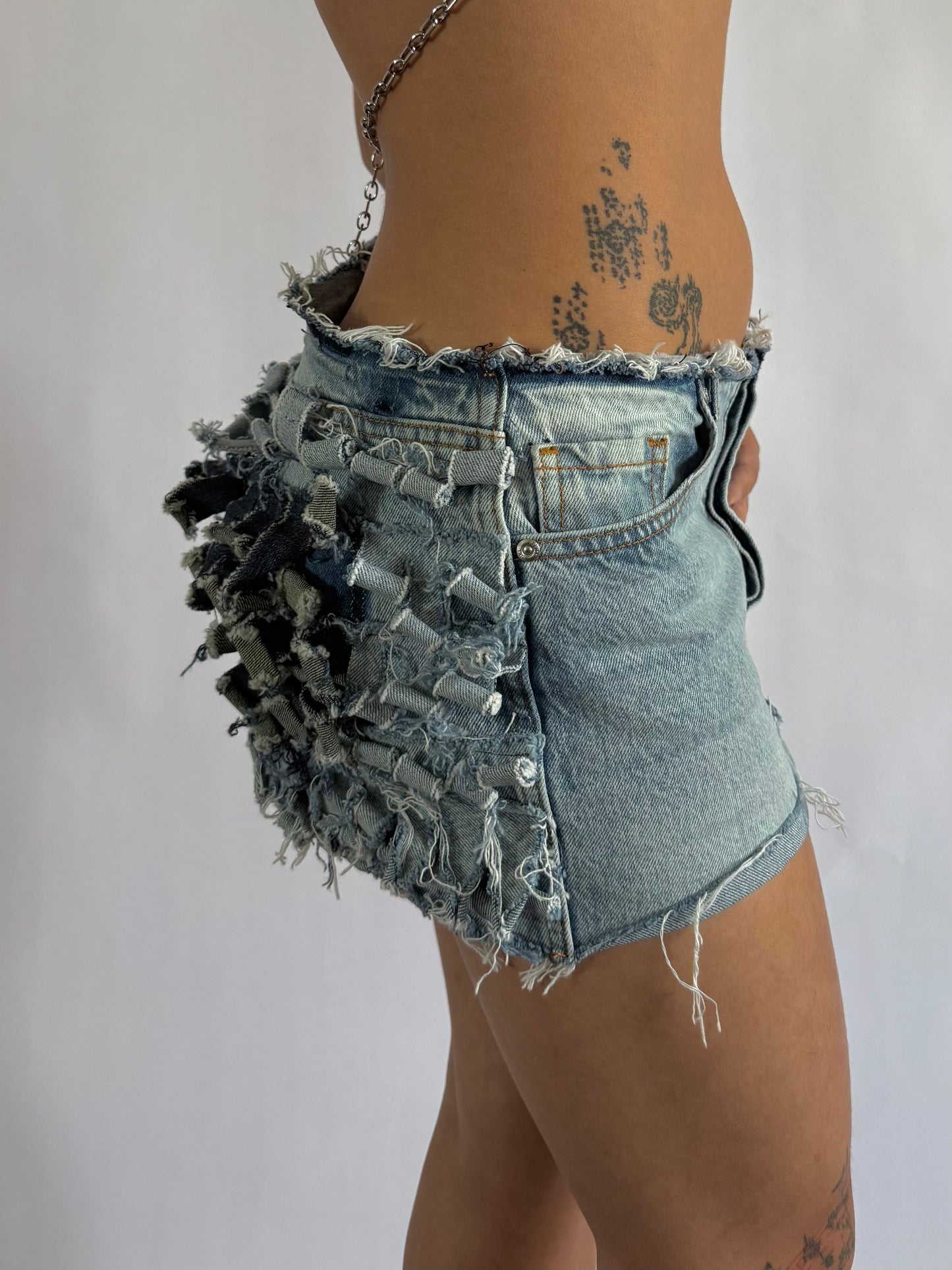 DENIM CURL SKIRT