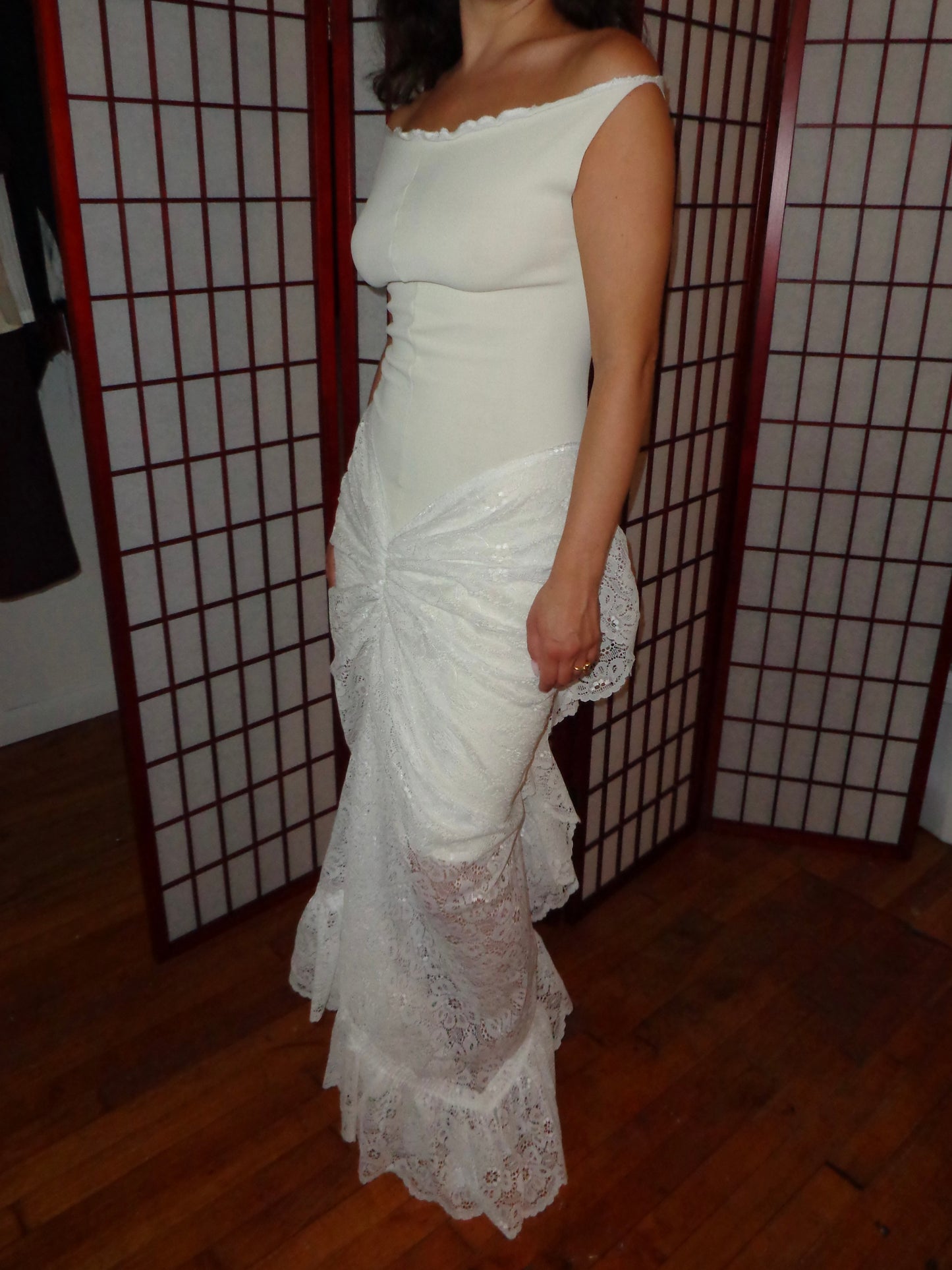 1/1 RUCHED LACE
