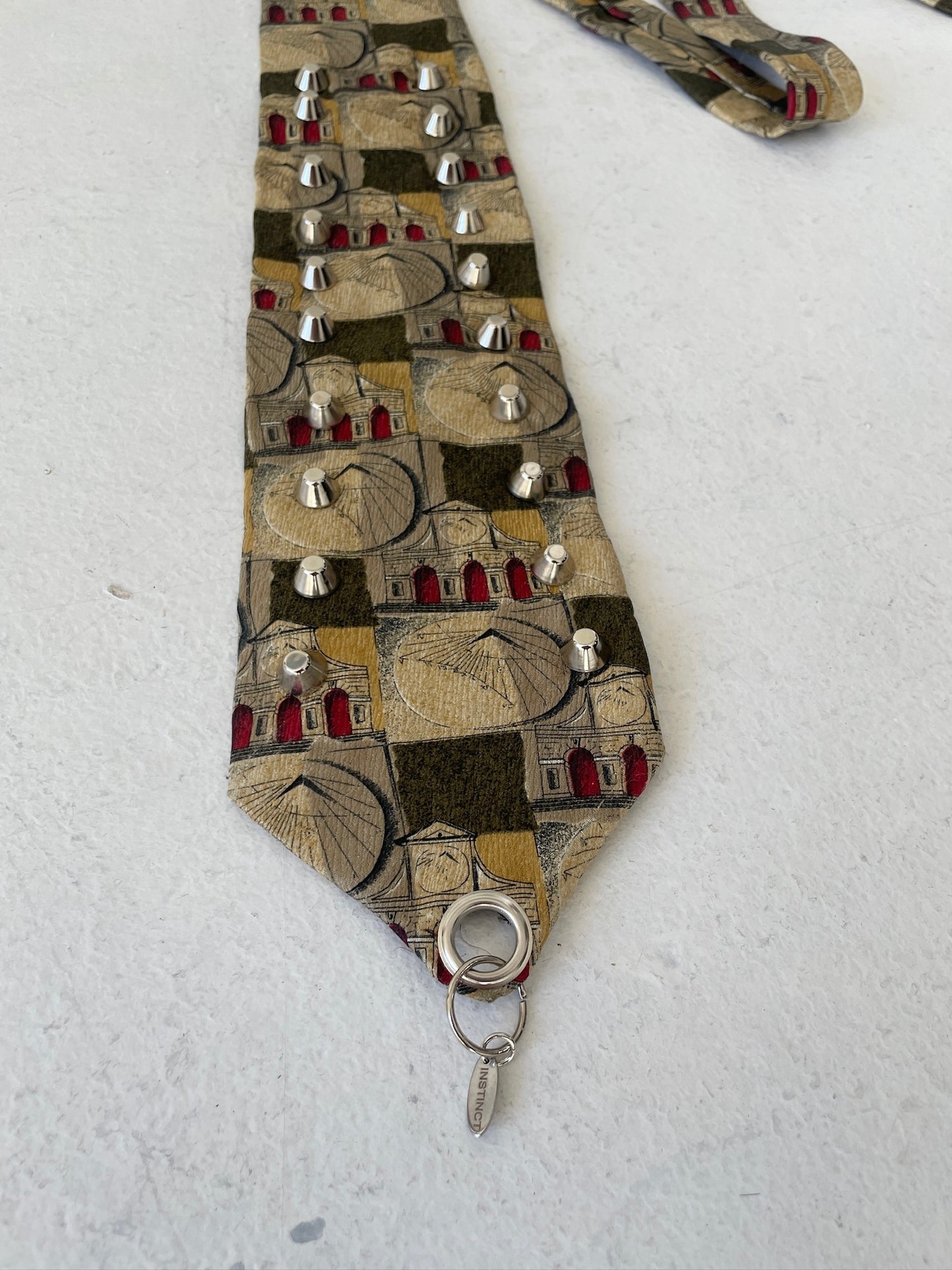 CHROME DOME STUD TIE